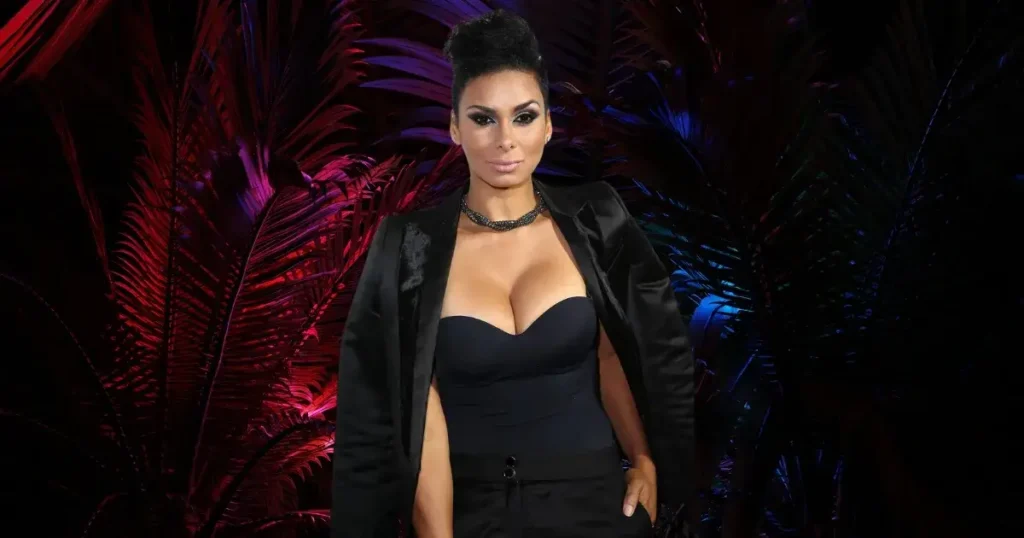 Laura Govan Sister: Gloria Govan Role in Her Life